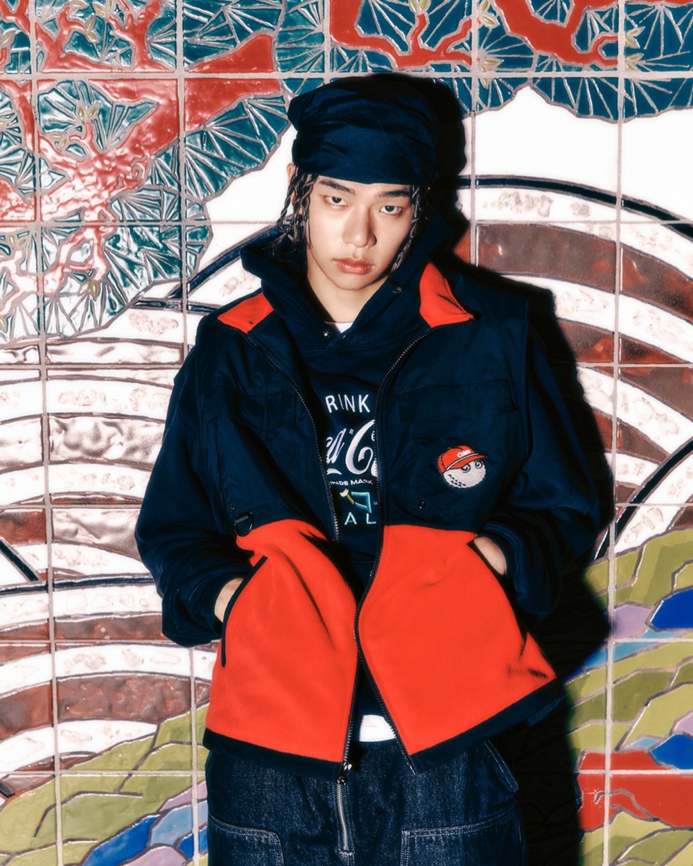 出道前，Tarzzan 以模特與舞者身份活動