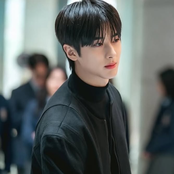 他以《清潭國際高等學校2》中的新角色「車鎮旭」登場