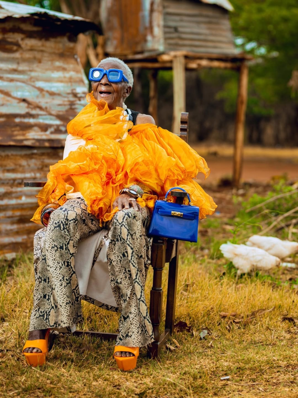 以多變造型驚艷全球眼球。