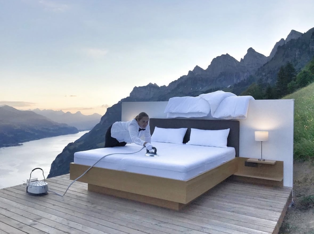 每位旅客都配有一位管家,整理環境,並應對氣候突變。