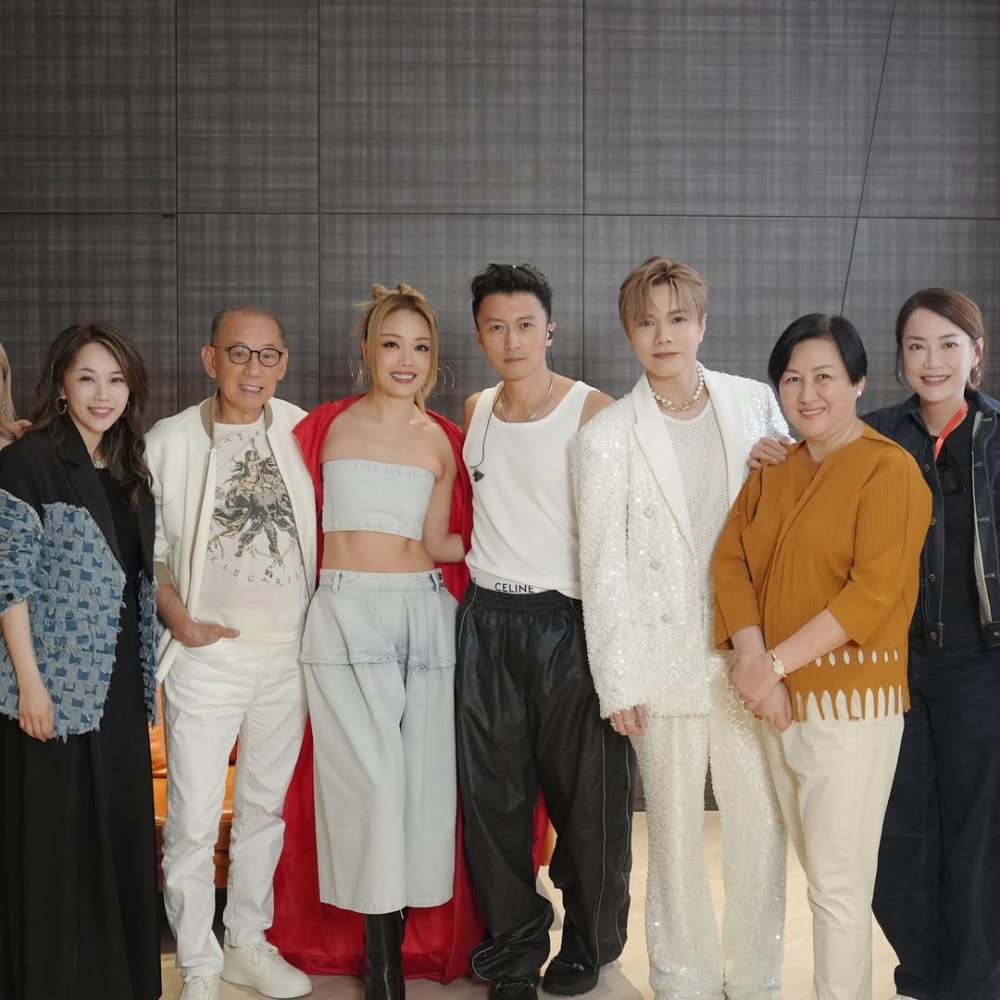 仔細看名單會發現,受邀的藝人幾乎囊括了不同世代的集體回憶