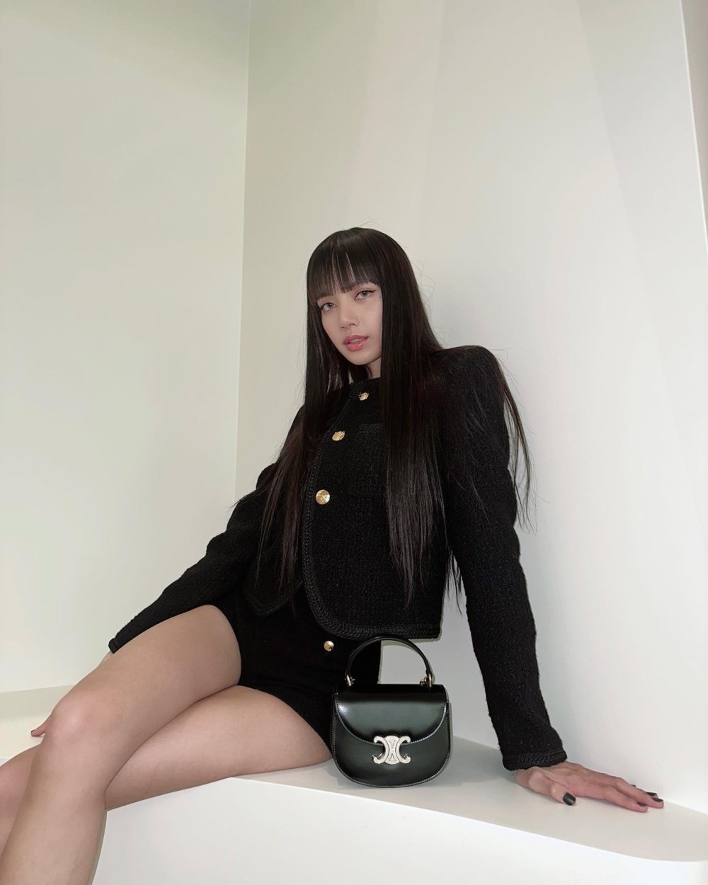 CELINE一舉從奢侈品牌排行榜的邊緣攀升至前段班