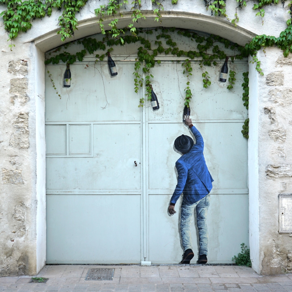 街頭藝術的宿命，本就短暫、脆弱，此次的事件只放大了這份無常