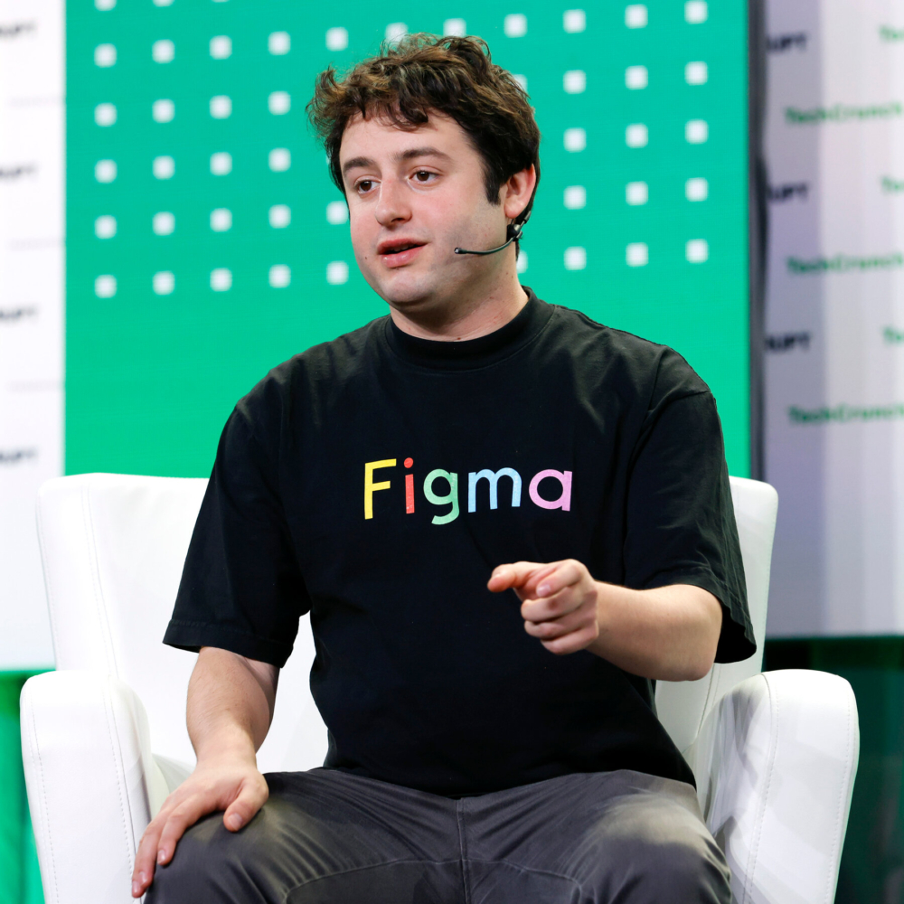 2025 年七月底創辦人 Dylan Field 以每股 33 美元讓 Figma 上市，結果首日股價就像坐火箭一樣飆到 115.5 美元，漲幅 250%