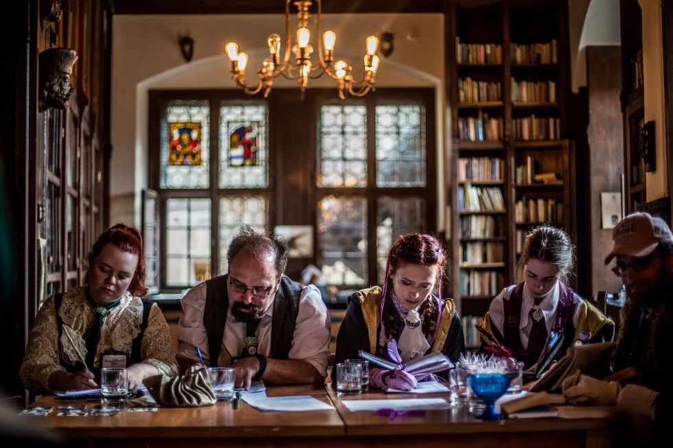 結合神秘試煉與人心羈絆的冬季奇幻。