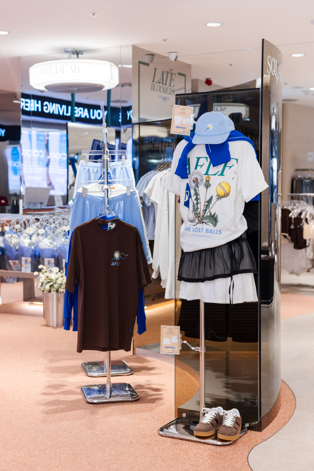 這個系列不只是運動服，更是一種生活態度