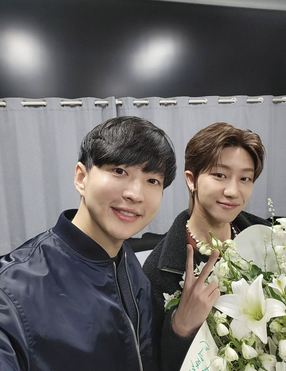 韓國富豪榜迎來年輕新面孔被封「宋仲基分身」：36歲韓國CEO身價14億美元，Hailey Bieber都愛用他的美容儀