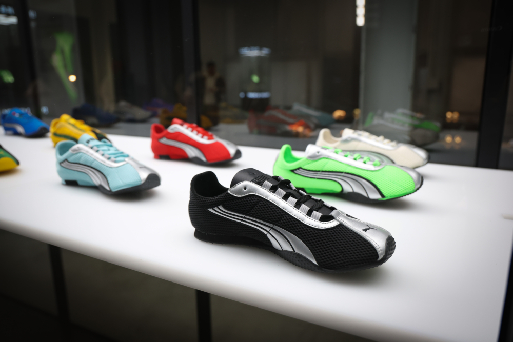 H-STREET薄底鞋，設計靈感來自PUMA經典田徑釘鞋Harambee