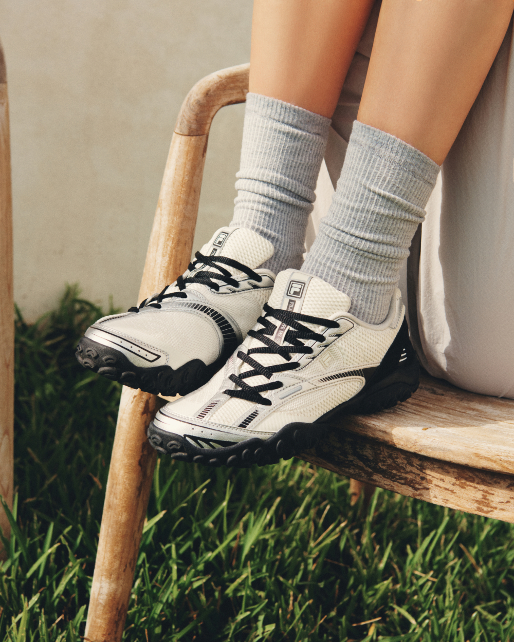 ECHAPPE V2中性運動鞋，簡約又率性