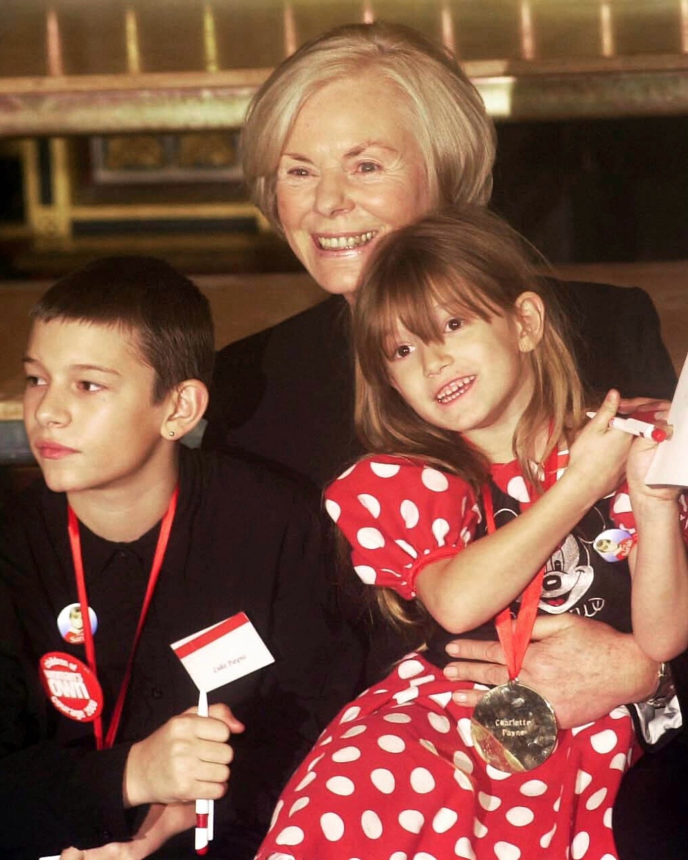 她後來回憶：「這對我造成了毀滅性的打擊，我完全沒想到這樣的事情會對女性造成如此巨大的創傷。」