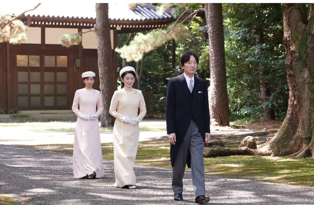 不僅是對皇室制度的挑戰，更是對整個社會性別觀念的深刻反思