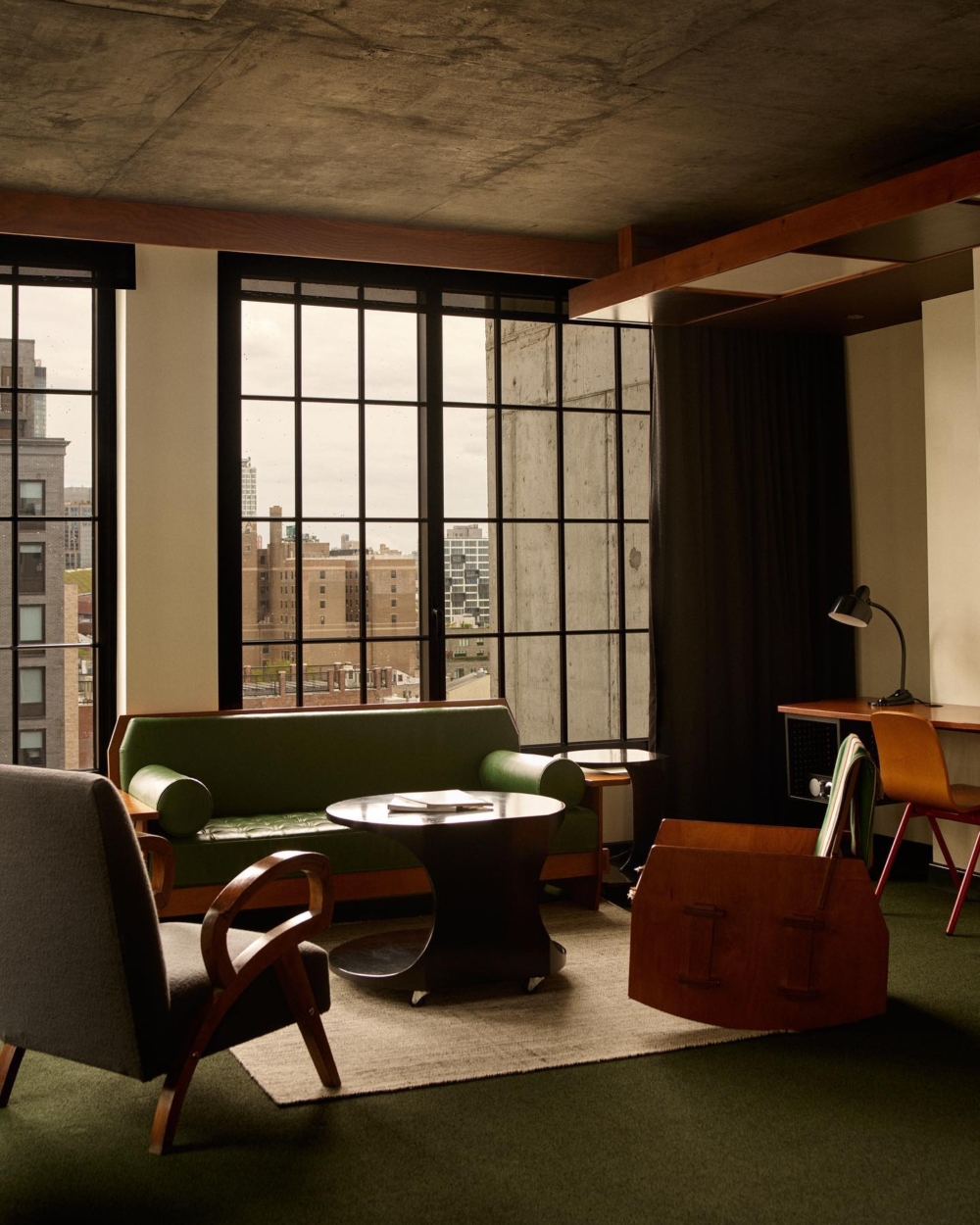 每家店都有不同的設計概念、與在地文化的深度連結、還有那種「跟別人不一樣」的態度