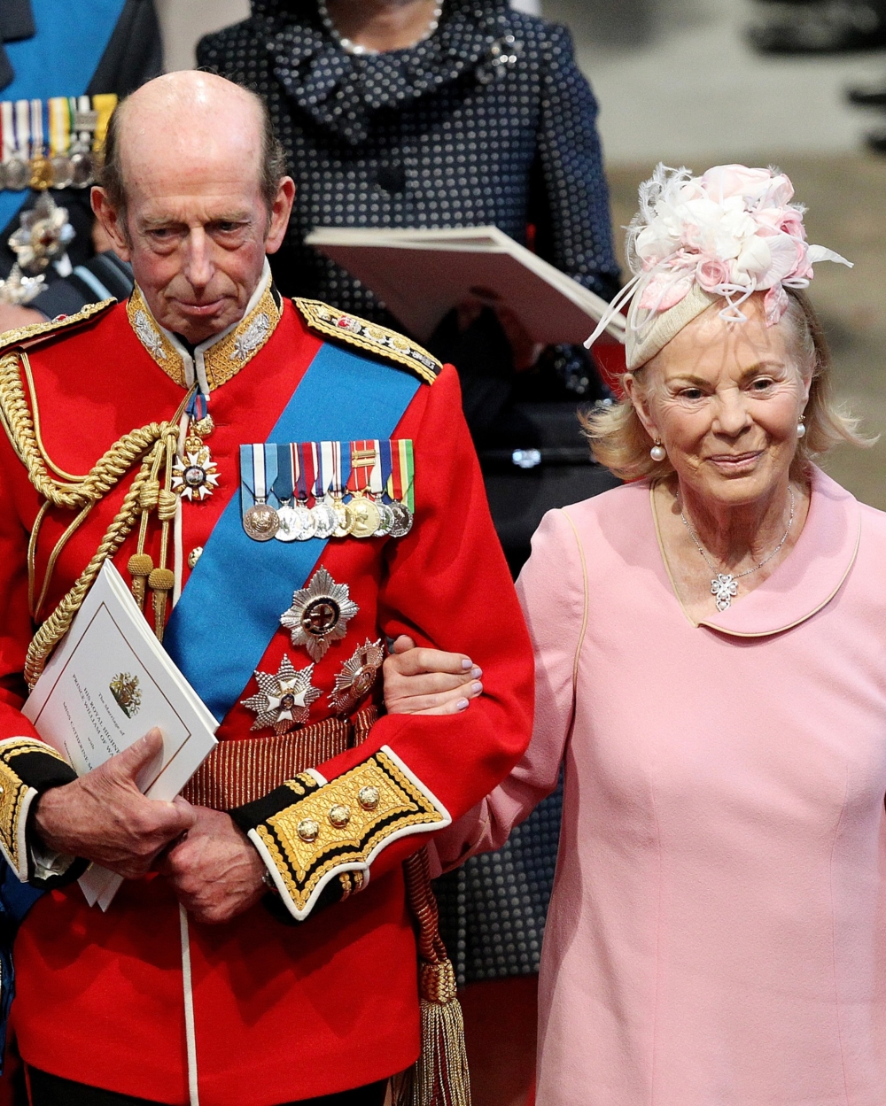 已屆古稀之年的凱薩琳做出人生最重大的決定：放棄所有王室職責和「殿下」頭銜，前往萬斯貝克小學擔任音樂老師