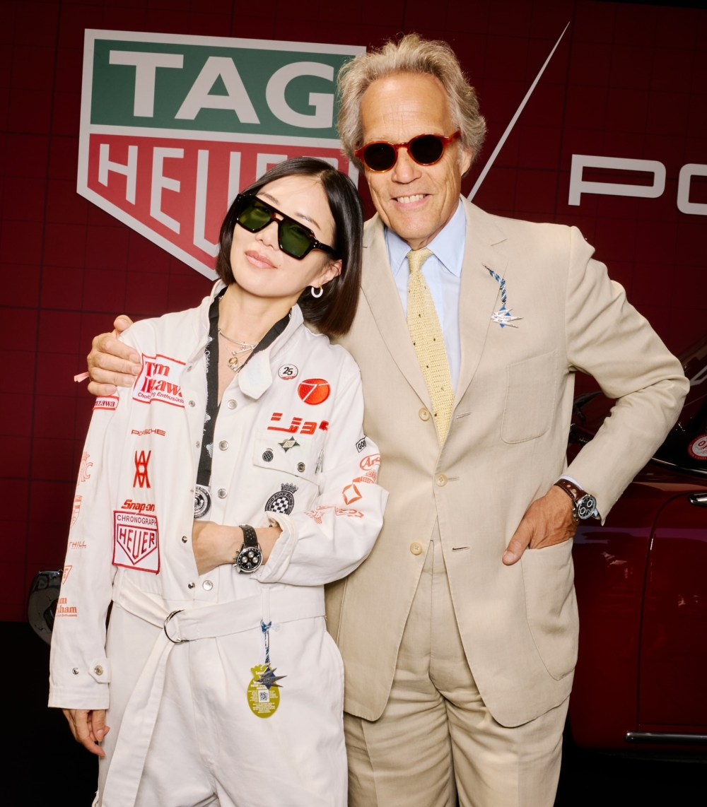 她還與 TAG Heuer 推出聯名錶款，一上市就被搶購一空。