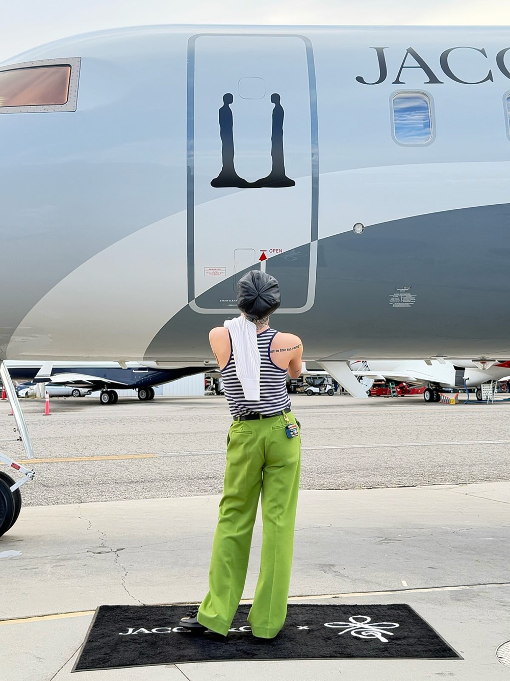 巨星排面?G-Dragon × Jacob & Co. 專機先聲奪人