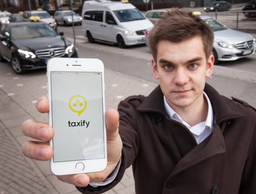 Markus 從小對科技和生意就特別有熱情，生長在愛沙尼亞，他從小被父母灌輸「一切皆有可能」的信念