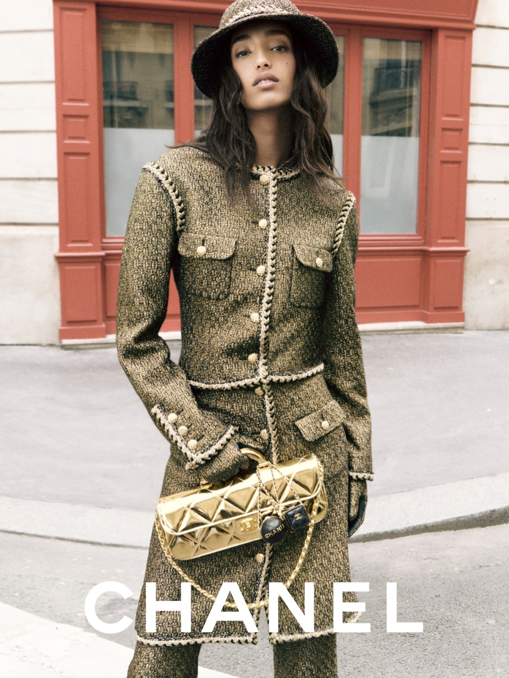 隨著新生代接班人陸續登場，CHANEL 的未來走向已成全球時尚圈矚目的焦點