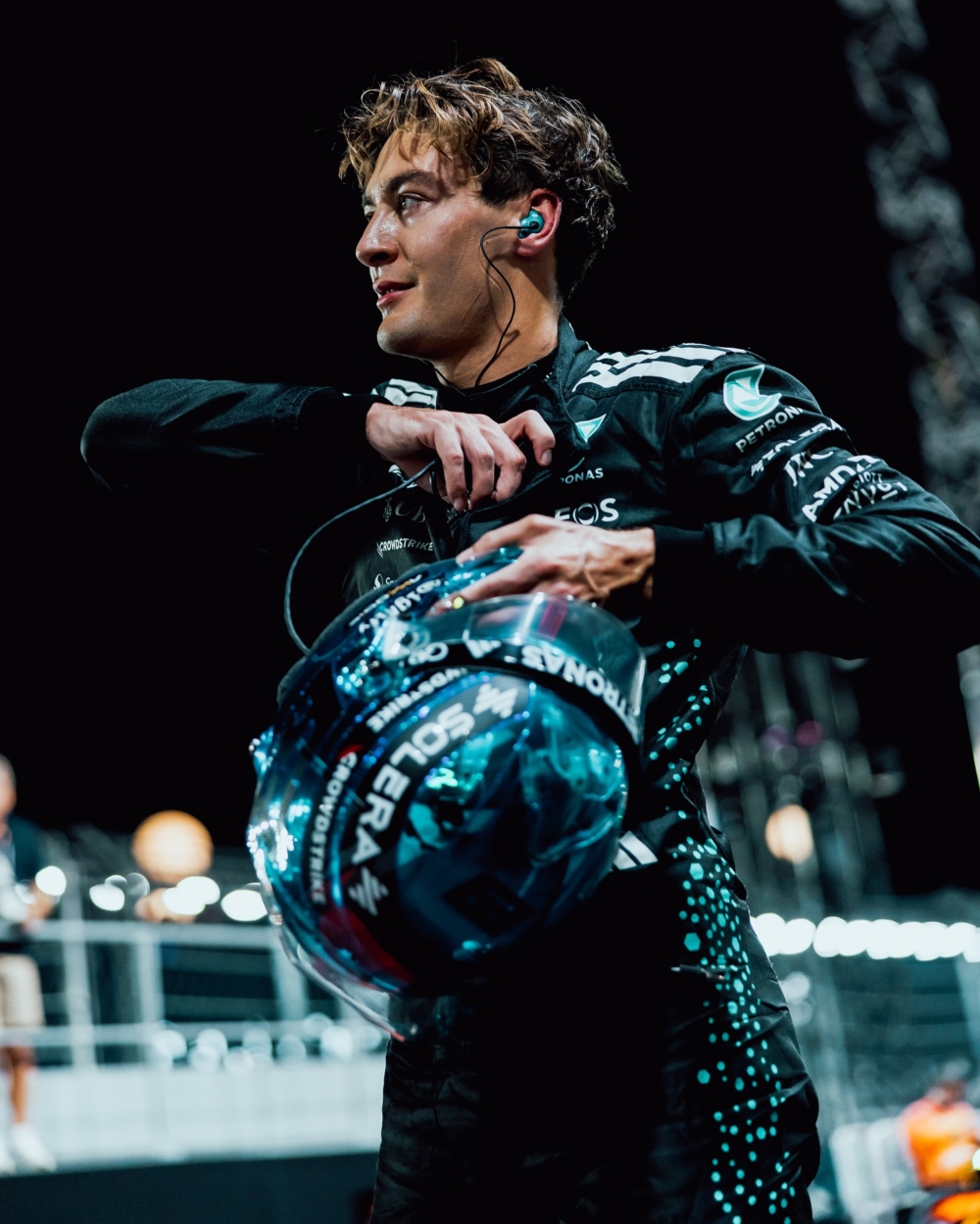 這場人與極端氣候的對抗，讓比賽本身多了一層關於生存與抉擇的戲劇性