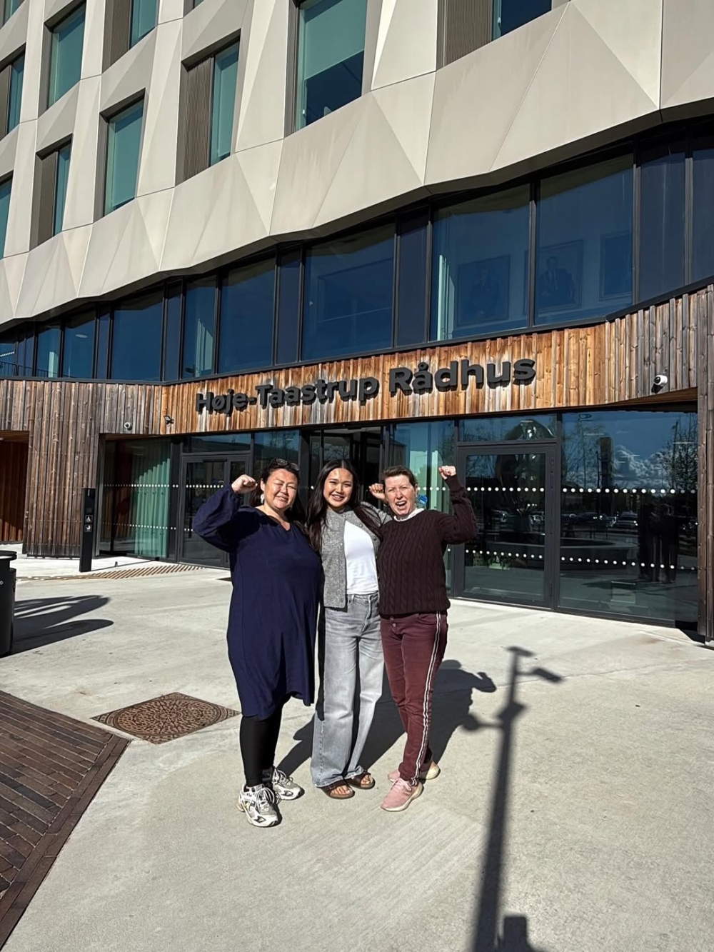 社福單位在9月下旬決定讓母女暫時共同生活，並進行後續觀察。