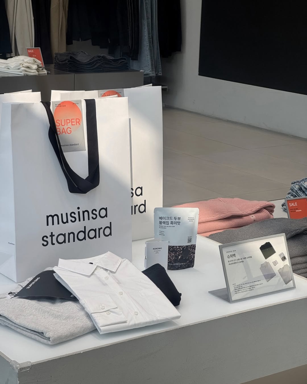 Musinsa投入大量心力和資金幫助品牌復活，其實背後也有明確的利益