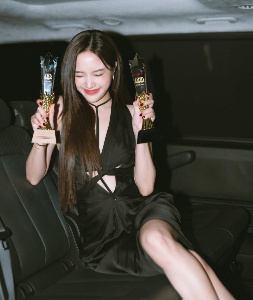 Becky成立了「Becky Entertainment」