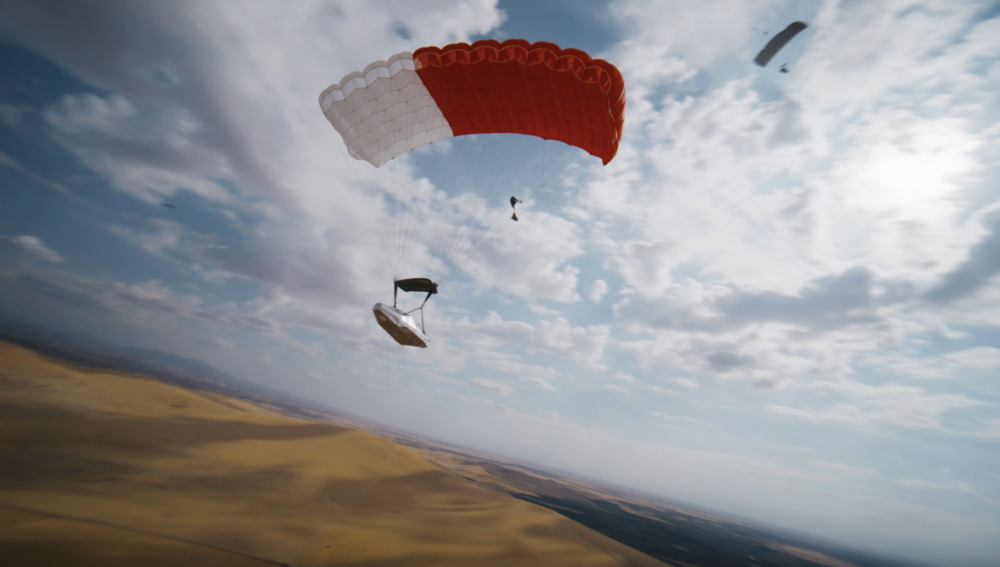 Arc 的定位遠不只是滿足網購客的太空快遞幻想。從一開始，Inversion 就瞄準了軍事、救災與醫療等「任務關鍵」場景