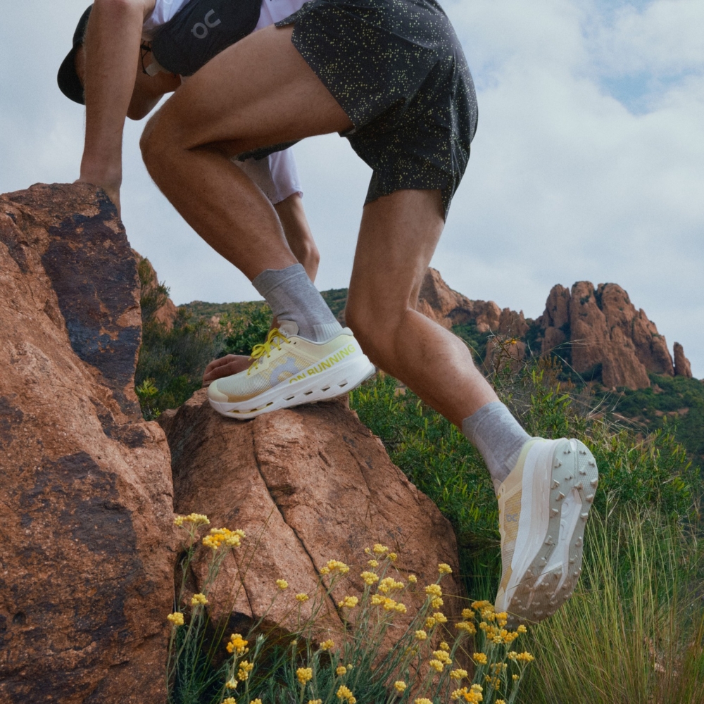 隨著40、50世代的熱烈追捧，年輕人開始覺得它們不再時髦