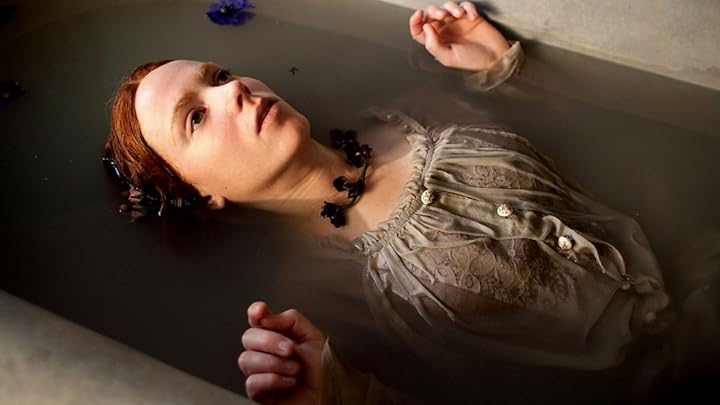 《Desperate Romantics》劇照