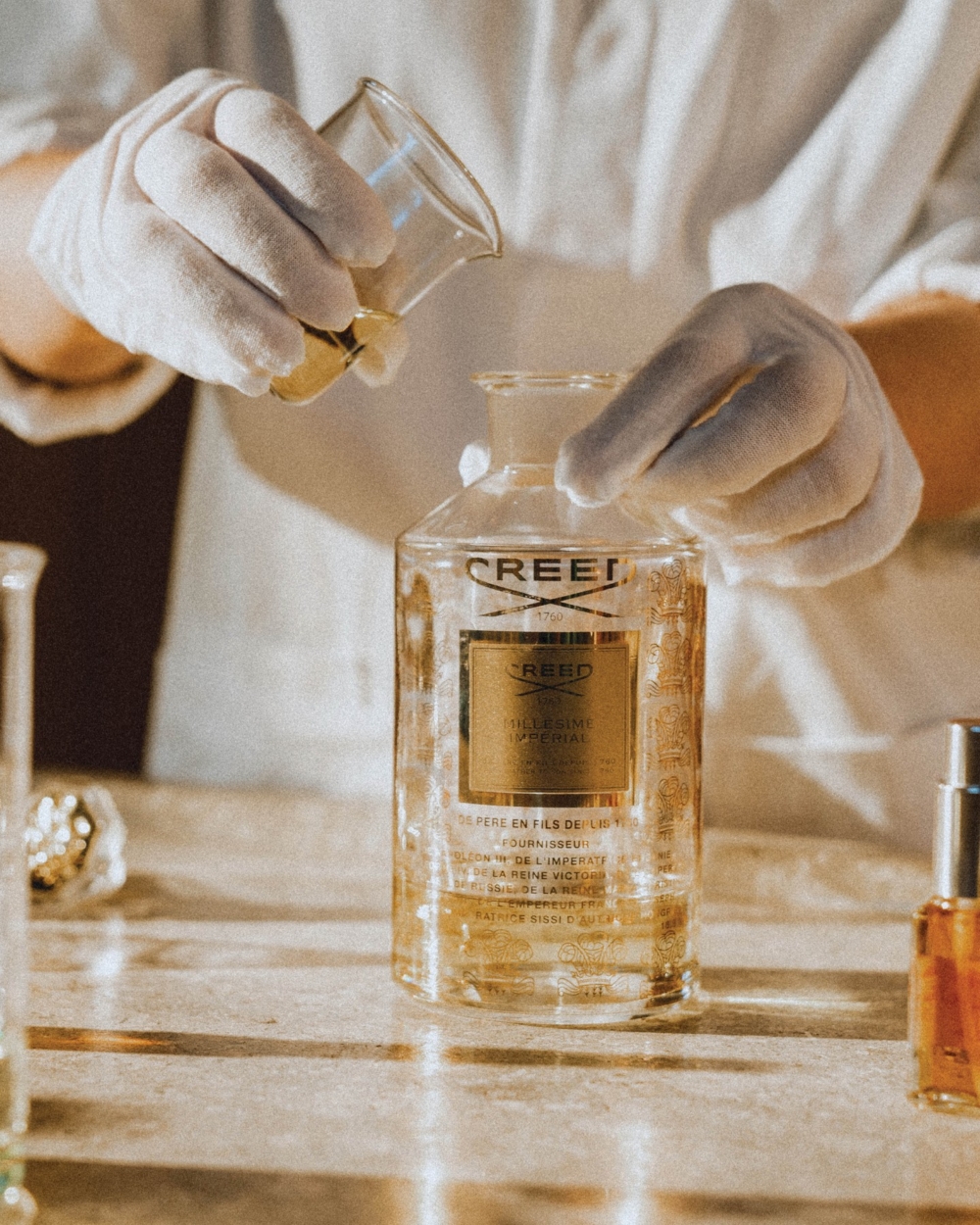 即將分離的夥伴Creed，這個香水界的貴族，從時尚集團的羽翼下轉身，投入美妝帝國的懷抱