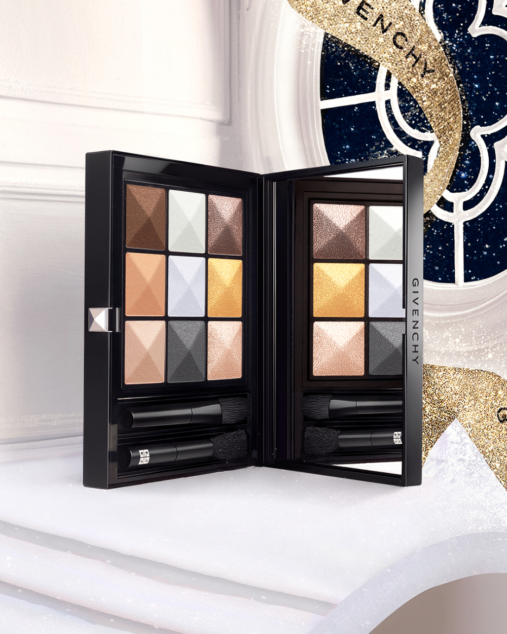 魅彩九色眼影 N16 聖誕限量版 HK$605/約NT$2,391