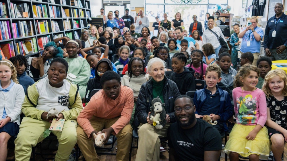 1991年她推動了「根與芽」（Roots & Shoots）計畫