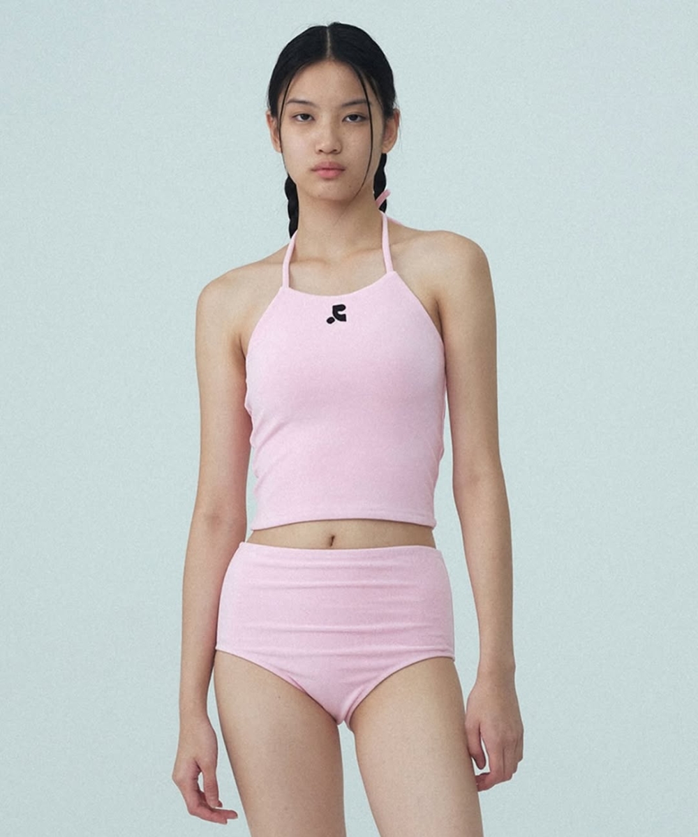 街頭品牌REST&RECREATION曾陷入海外市場停滯的低潮，加入Musinsa的育成計畫後，線上銷售年比暴增4.5倍