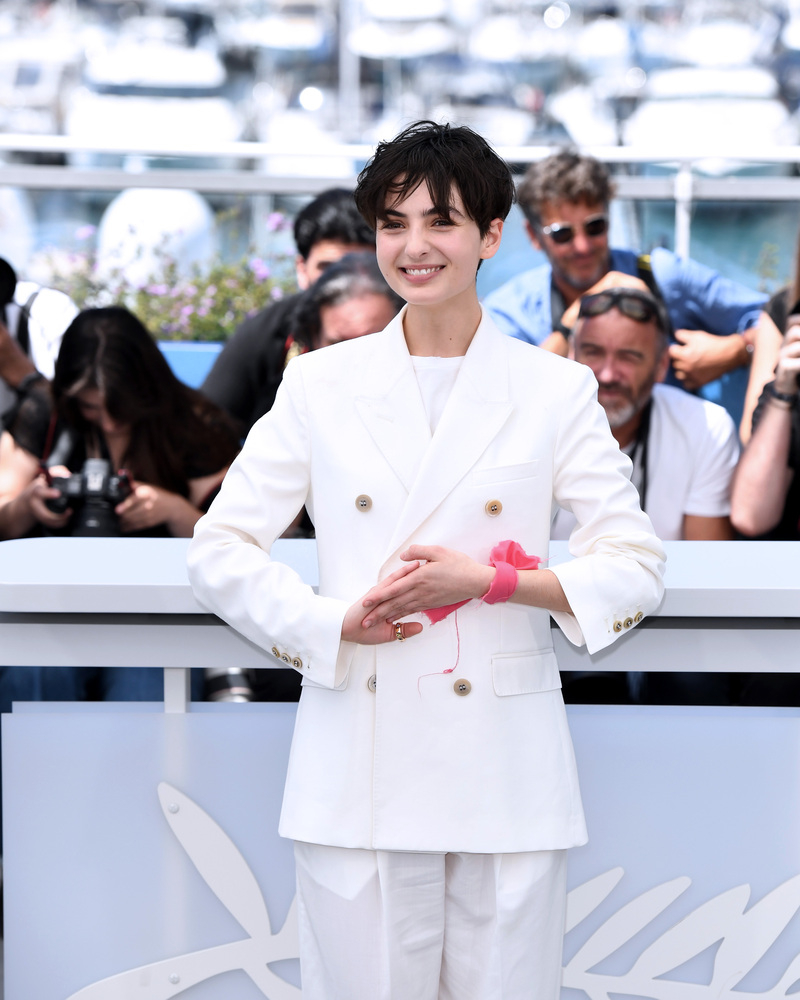 從歌手到影后，從叛逆少女到自由鬥士，Tecla Insolia 用她的影響力為全世界的女性發聲