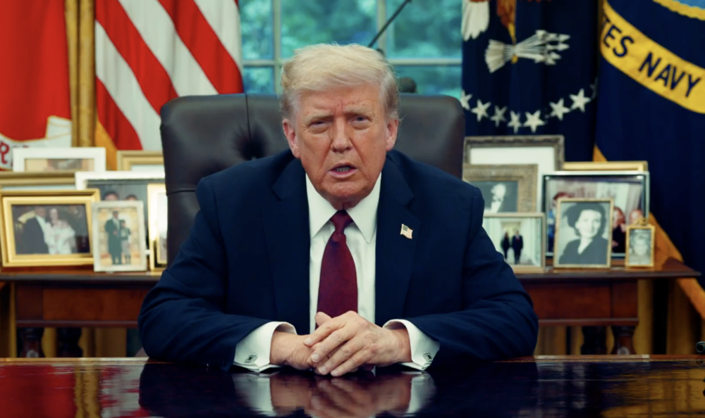 特朗普也雲淡風輕地向全美年輕人宣告：「我拯救了 TikTok，你們欠我一個人情。」