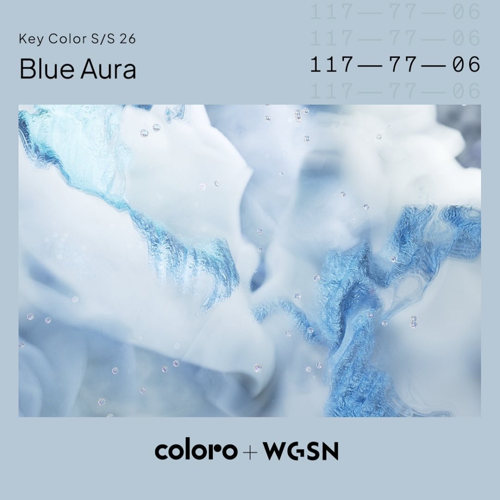 2026春夏主打色：Blue Aura（藍色光環）