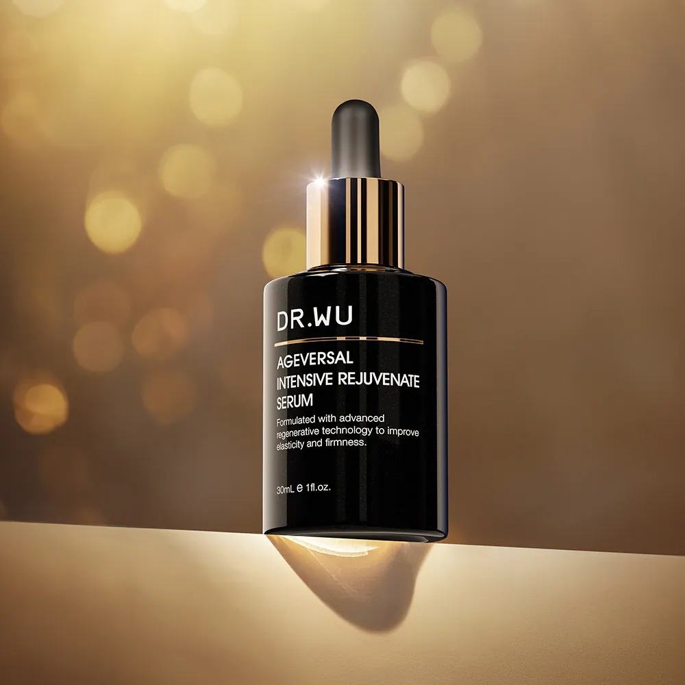 DR.WU超逆齡肌因再生精華從根源代謝老化，讓膚質穩定、輪廓線條更清晰