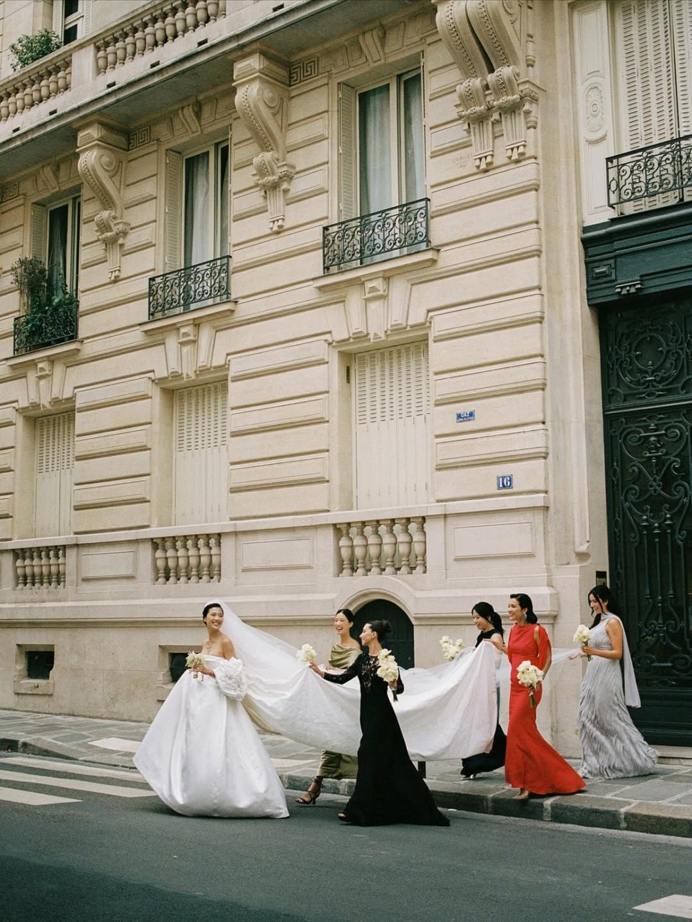 新娘Dahye，則是成長於韓裔家庭。