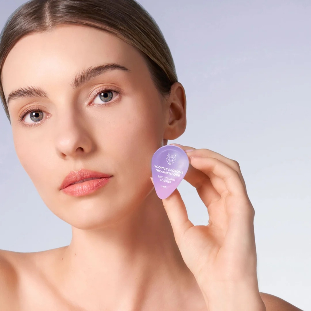 Snow Fox的美白小魔球採用專利的甘草根外泌體