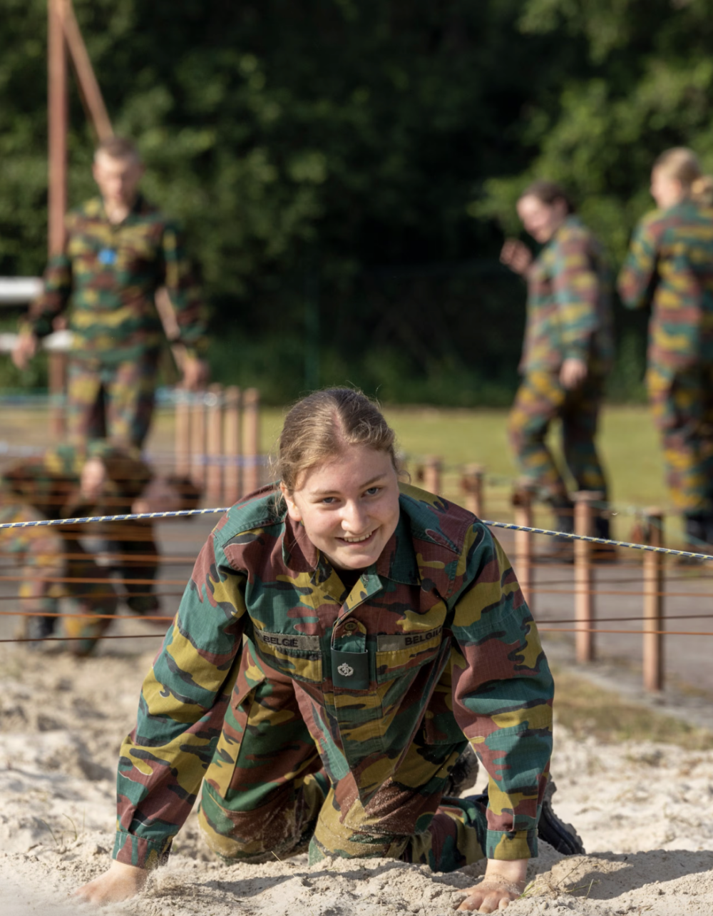 公主也要當兵？責任感從小練起