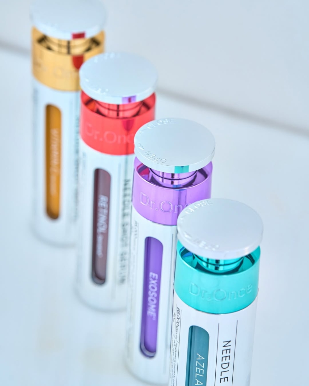 Dr.Once的微針精華液主打居家微針導入的居家護膚儀式感