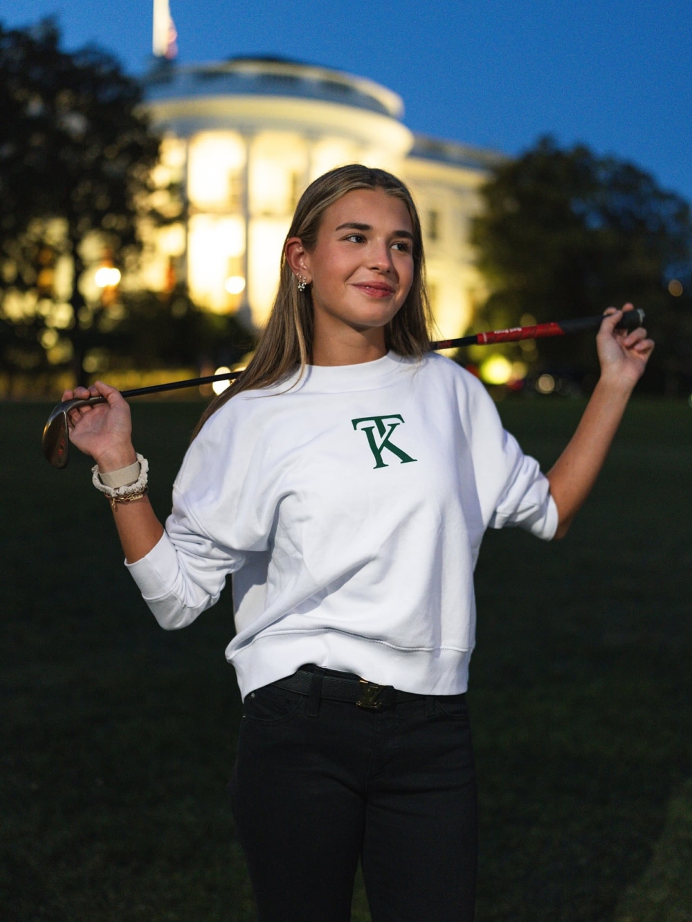 自創品牌 KT：白宮取景、衛衣秒殺的 Z 世代行銷術