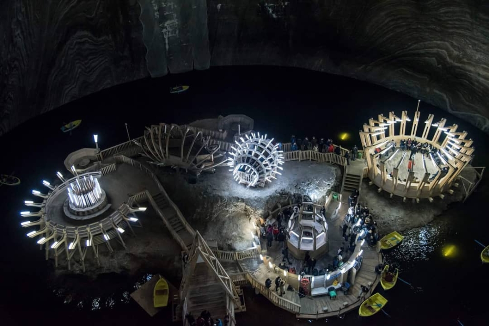 地心科幻片場 深入特蘭西瓦尼亞的「超現實鹽城」