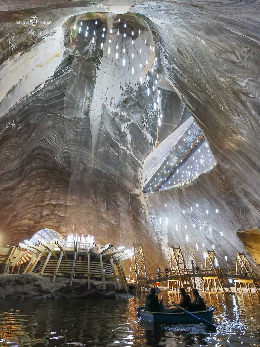 這座地下寶庫的開採歷史，可以追溯到遙遠的古羅馬時期