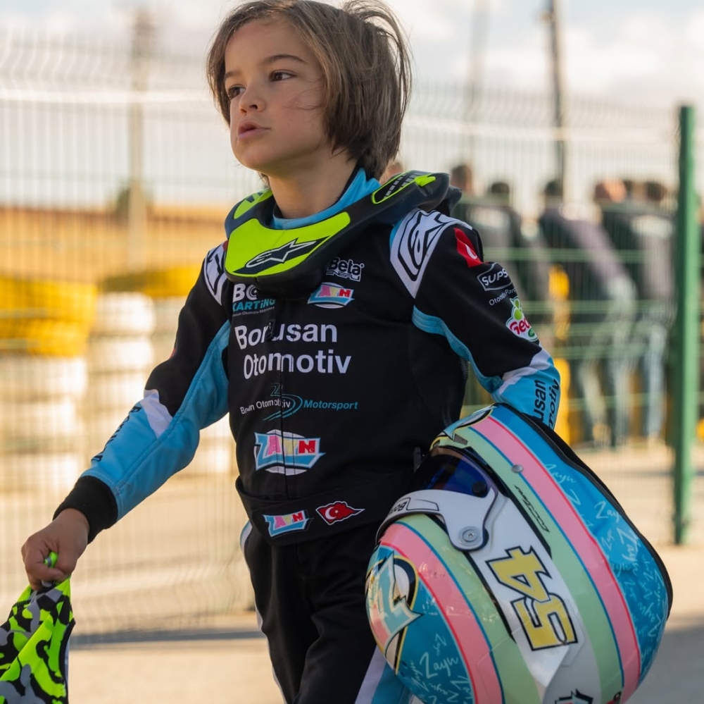 來自土耳其的Zayn Sofuoglu，年紀尚輕卻已被譽為「全球最受矚目的賽車神童」。