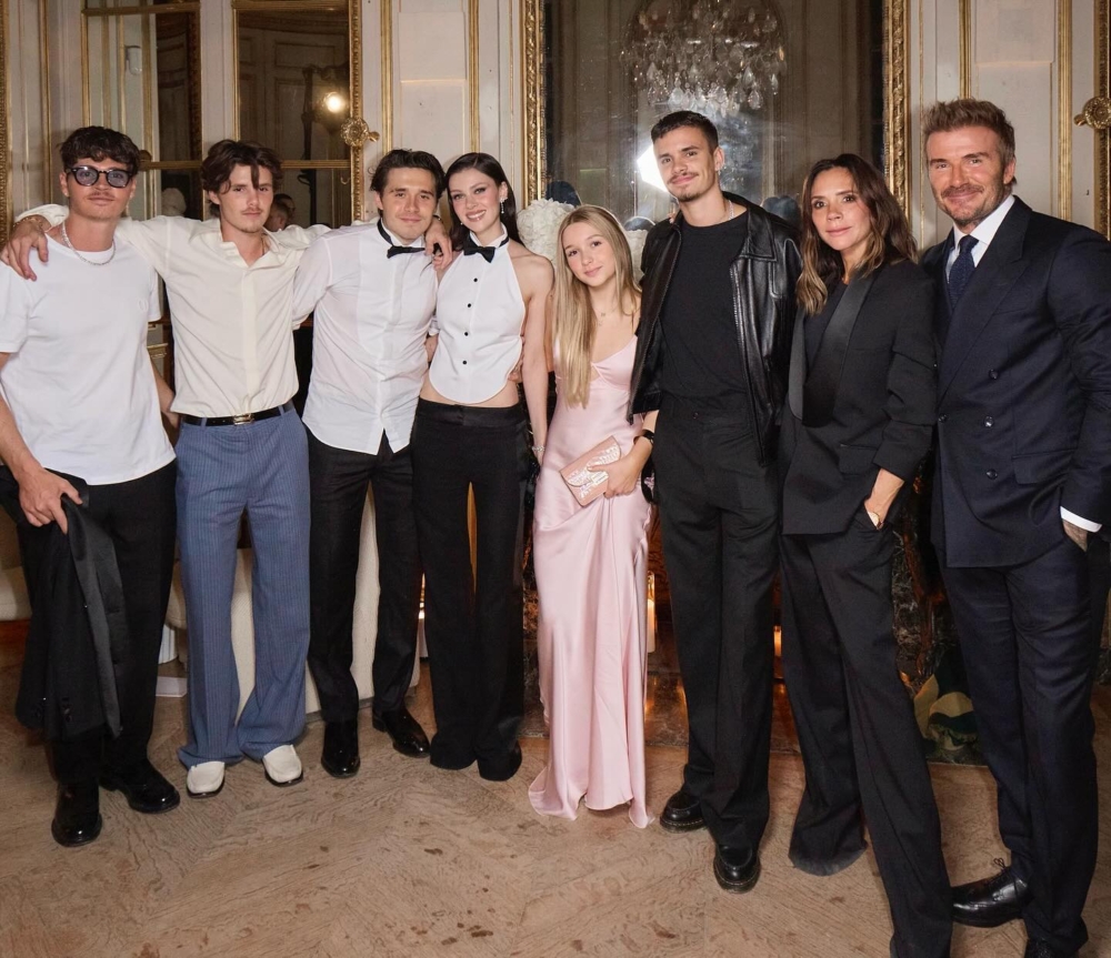 他坦言家人的「愛」與「品牌利益」早已緊密掛鉤