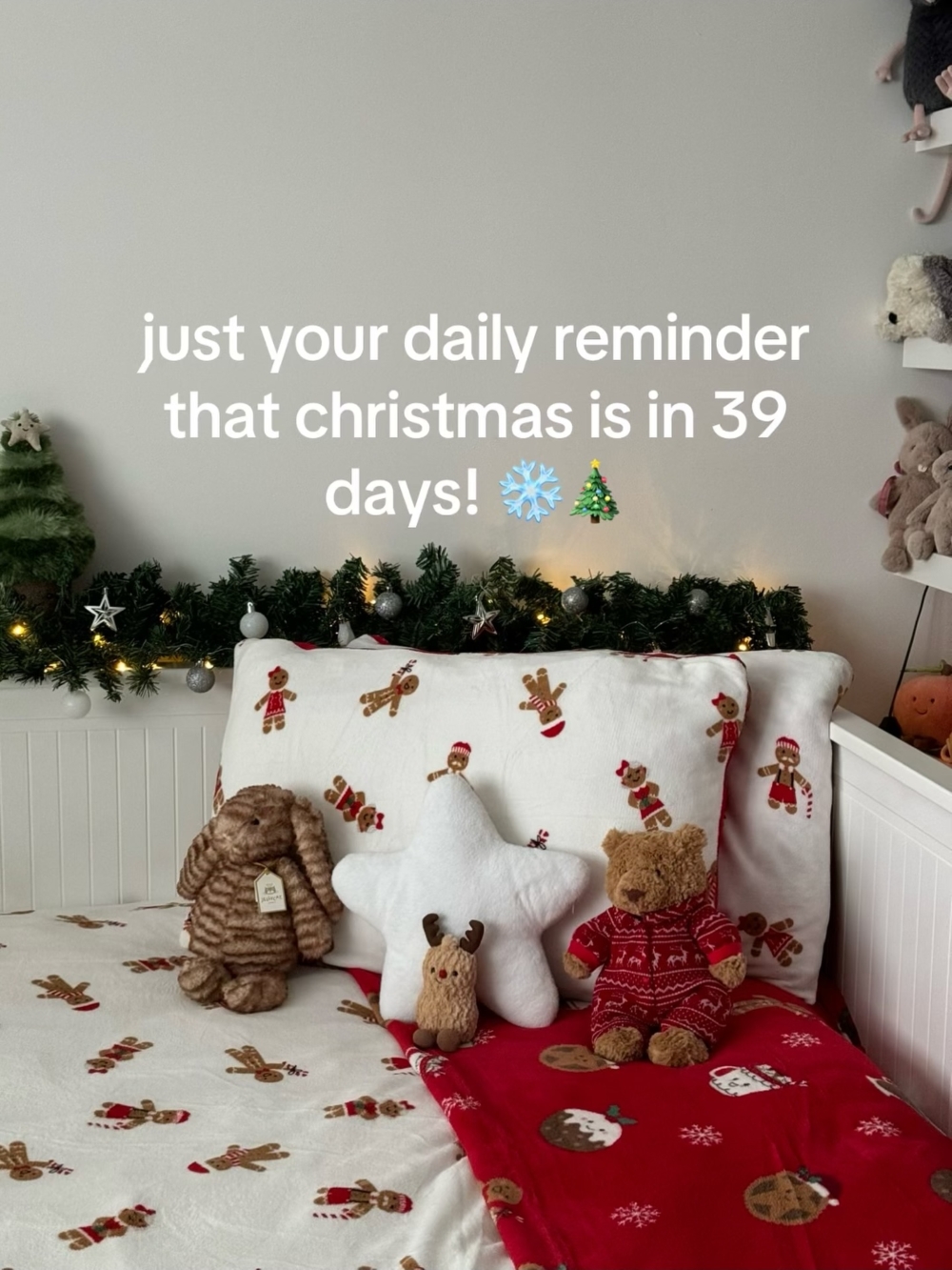 877 件是個很驚人的數字，但更驚人的是她的執行力。這種熱情已經超越單純的「喜歡」，根本是全心投入的信仰等級