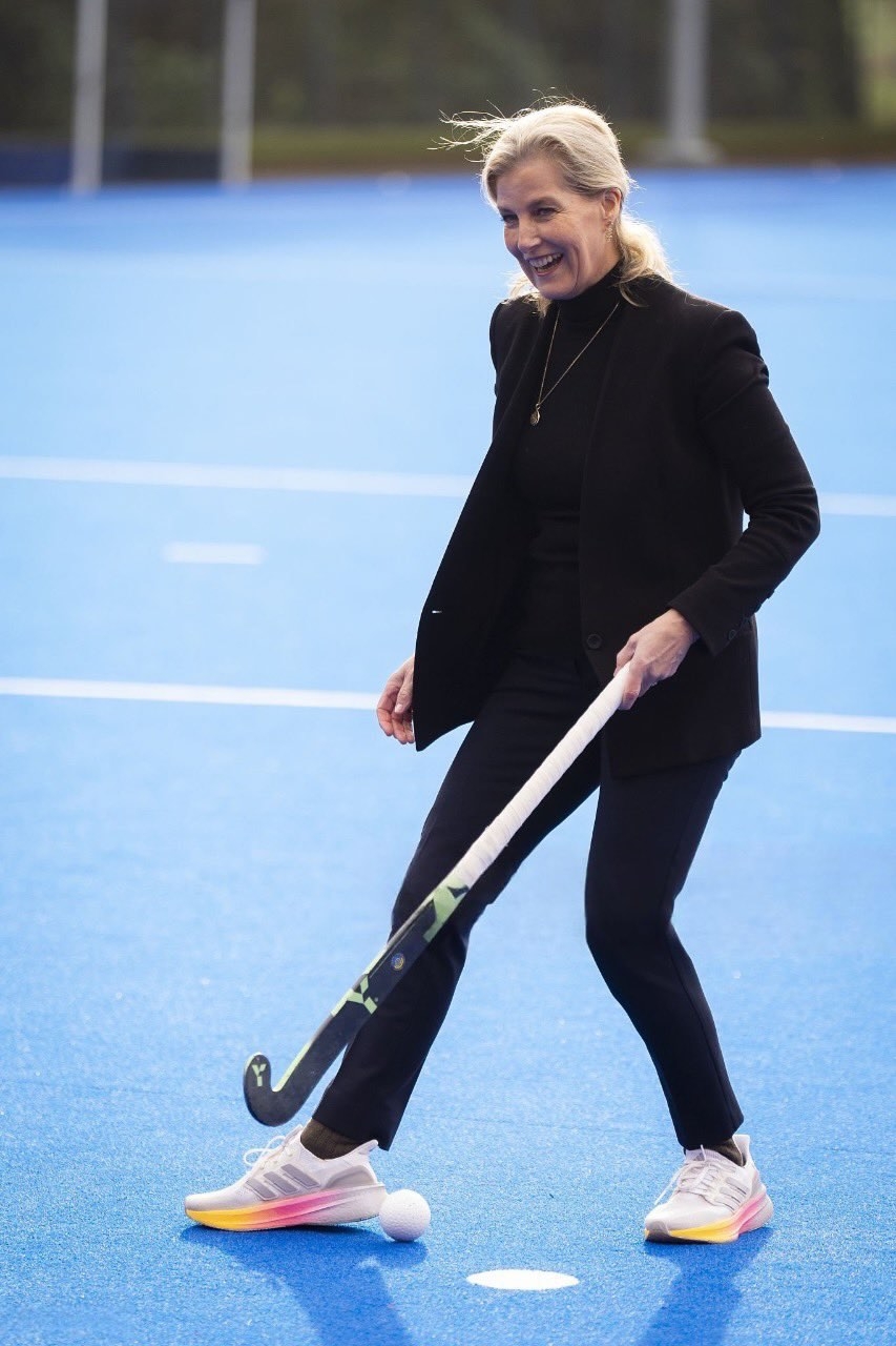 多才多藝的「運動系王妃」從滑雪場到農田的多面人生