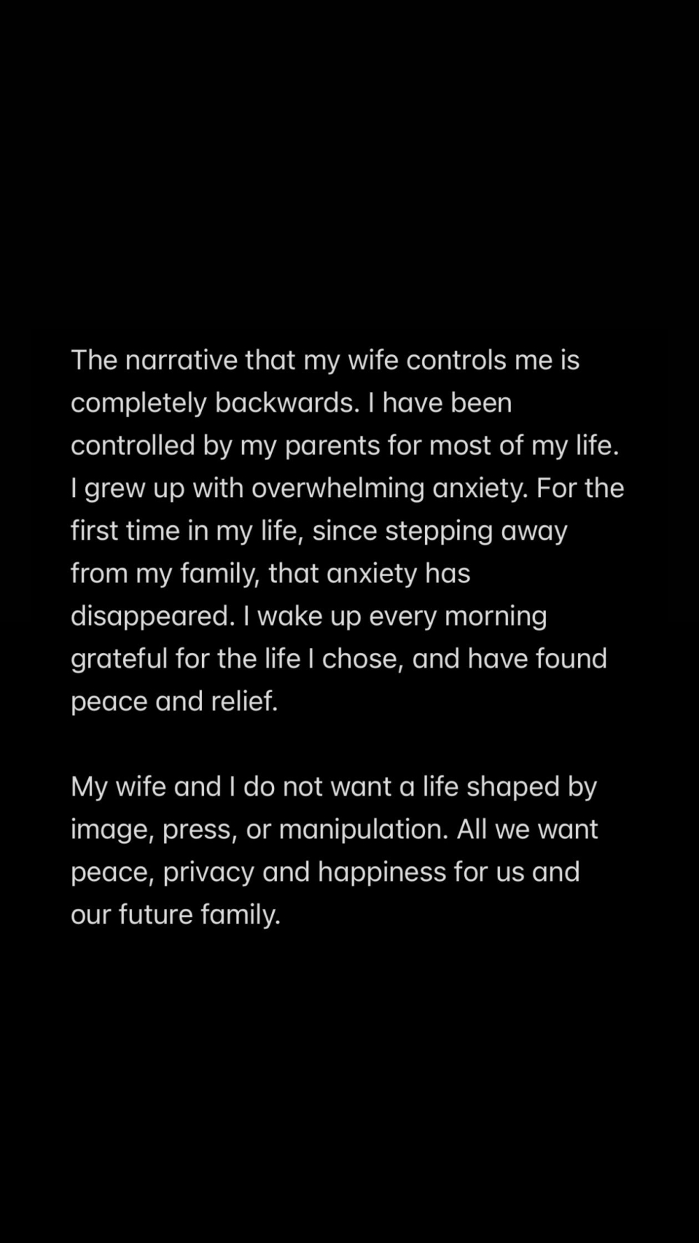 Beckham模範家庭濾鏡碎一地？Brooklyn Beckham 聲明核爆級真心話