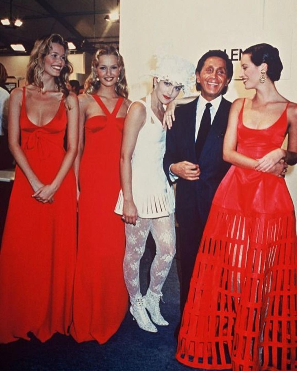 "I know what women want. They want to be beautiful." 我知道女人想要什麼，她們渴望極致的美麗。