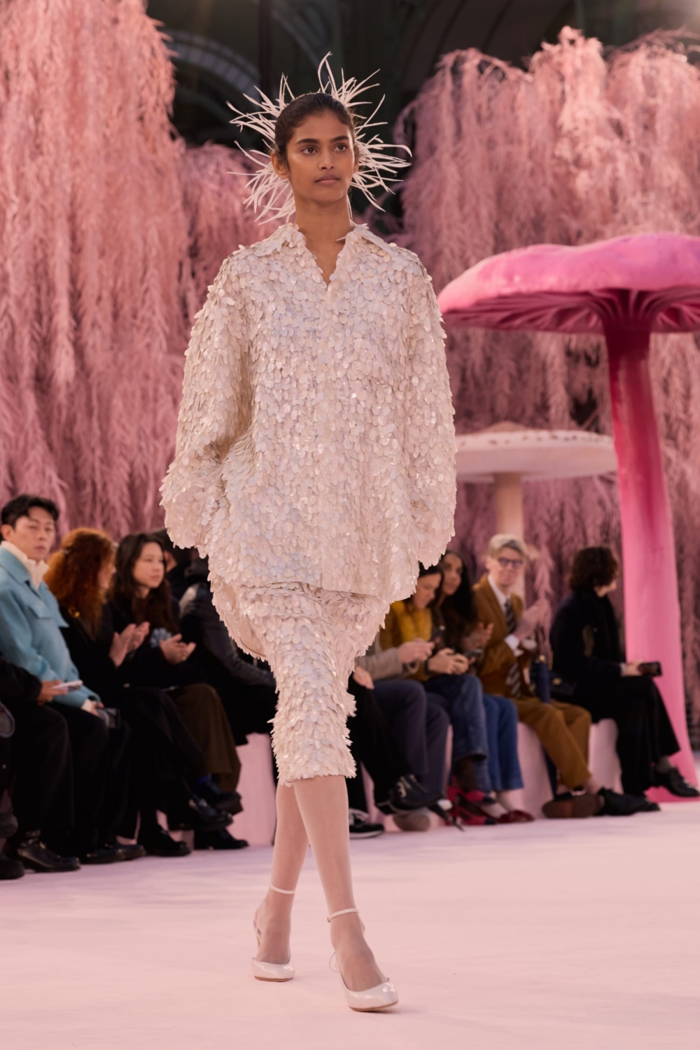 Bhavitha Mandava：從地鐵到高訂新娘的現代童話